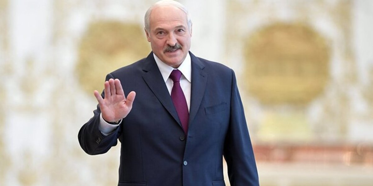 Беларусь на пороге больших перемен: Лукашенко намерен оставить пост президента страны  