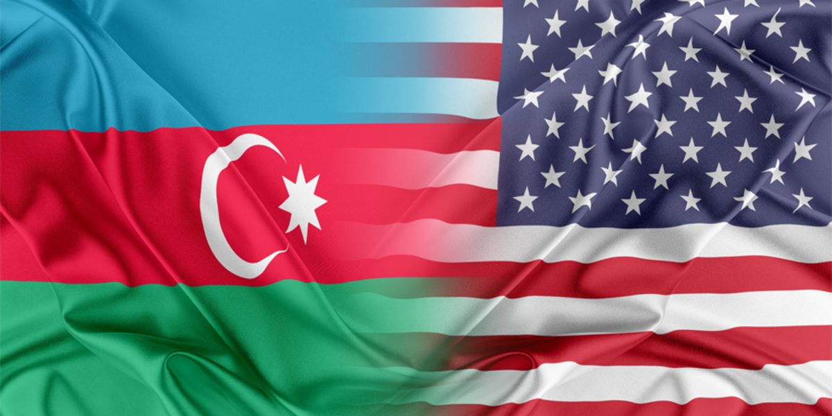 Американские интересы в Азербайджане: политика кнута и пряника?