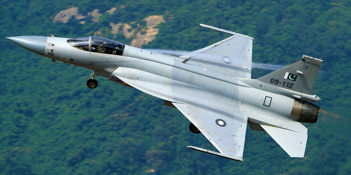 Azerbaijan will receive JF-17 thunder from Pakistan