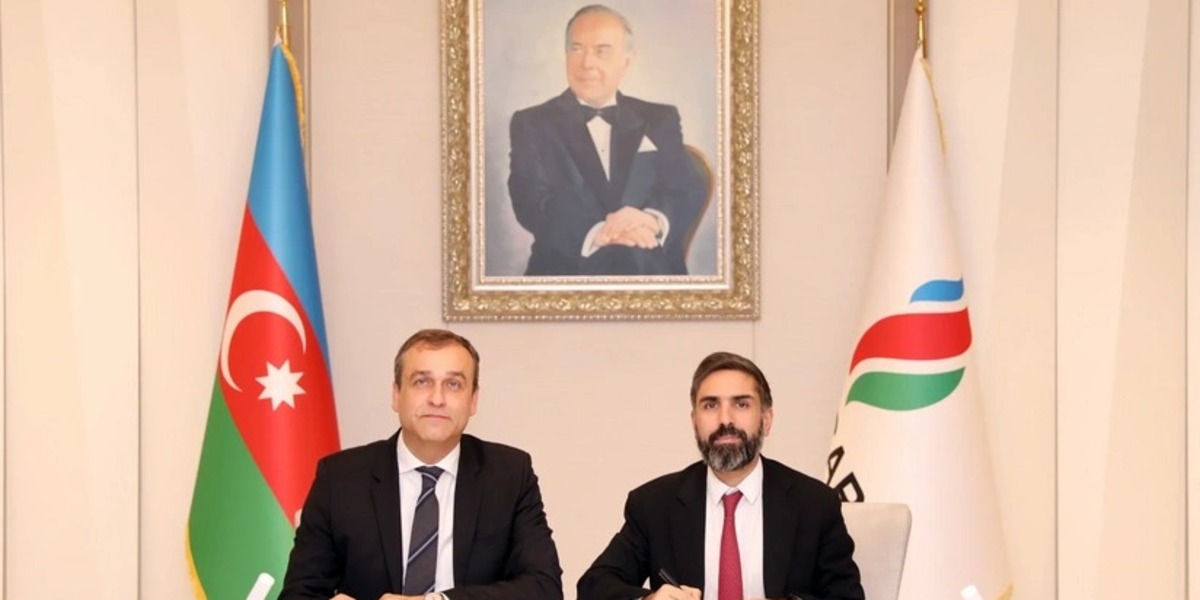 SOCAR и венгерская MVM ONEnergy подписали новое соглашение о поставках природного газа