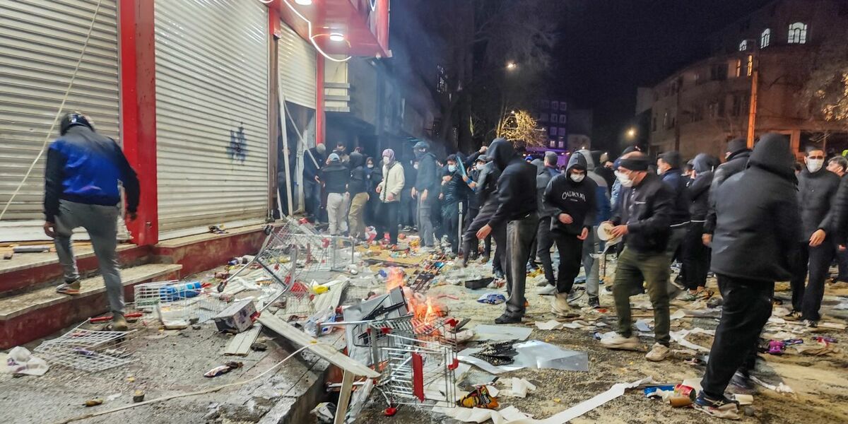 Иран в тисках: размышления о трещинах в системе и цене выживания